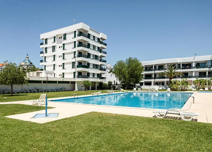 Neptuno Iv - Vilamoura * Quarteira